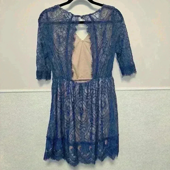 Impressions Blue Lace Dress for Woman / Size L - Picture 4 of 11